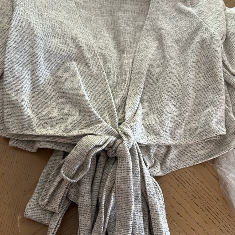Oatmeal Ribbed Wrap Top - Picture 10 of 10